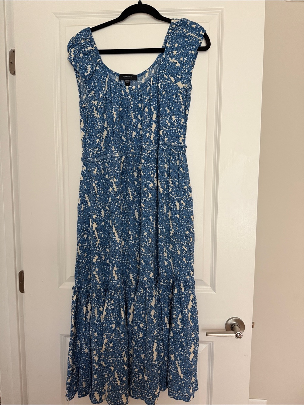 Karen Kane Blue and White Speckled Scoop Maxi Dress